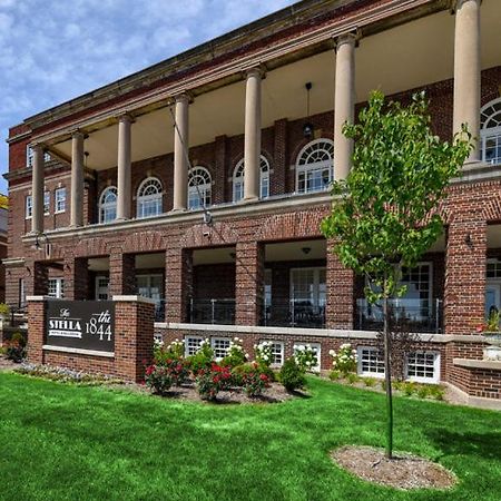 The Stella Hotel & Ballroom Kenosha Dış mekan fotoğraf