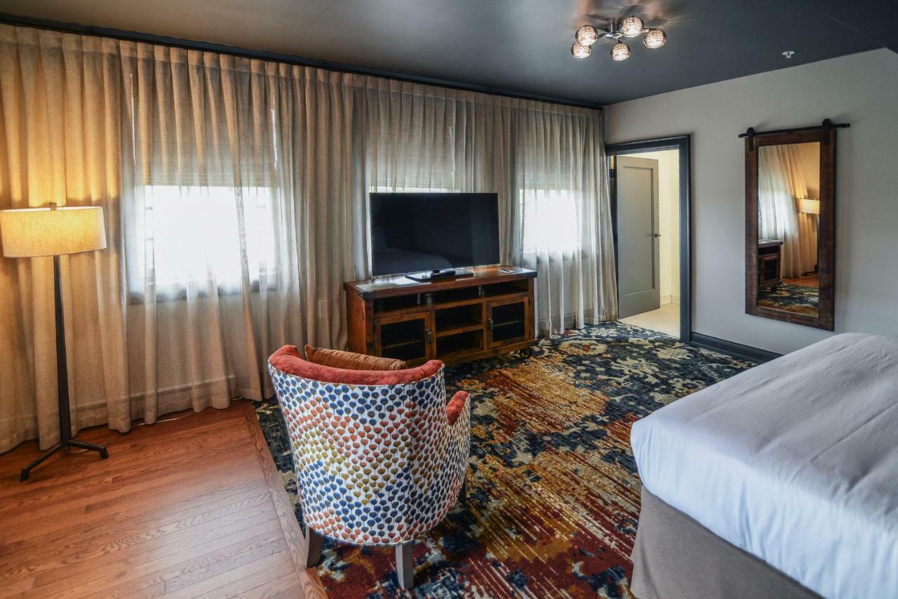The Stella Hotel & Ballroom Kenosha Dış mekan fotoğraf