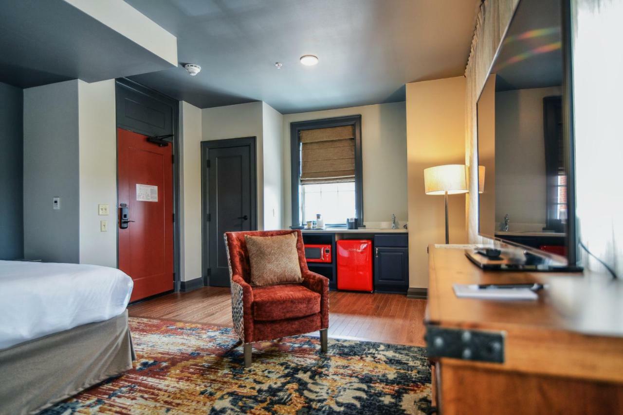 The Stella Hotel & Ballroom Kenosha Dış mekan fotoğraf