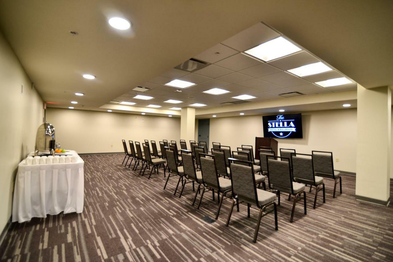 The Stella Hotel & Ballroom Kenosha Dış mekan fotoğraf