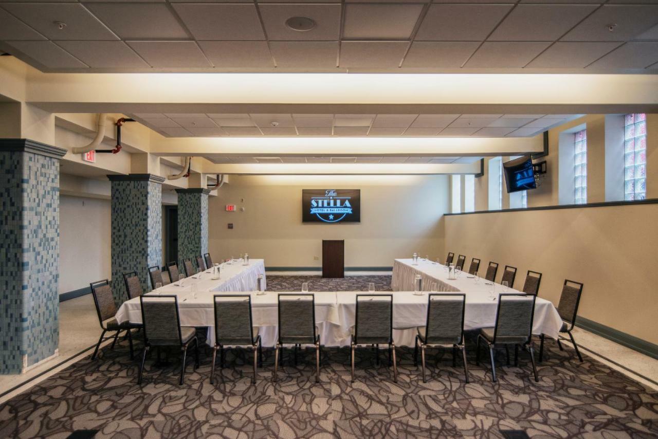 The Stella Hotel & Ballroom Kenosha Dış mekan fotoğraf